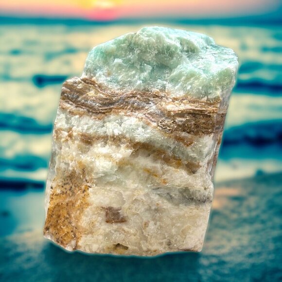 Large Caribbean Calcite, Rough Crystal Freeform, Pistachio Calcite, Raw Stone - Picture 15 of 16